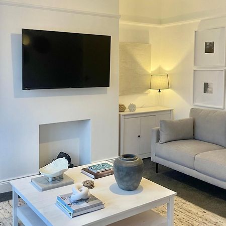 Windsor Cottage 앰블 외부 사진